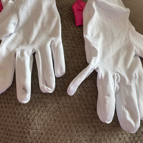 Minnie Mouse Costume From The Disney Store With Gloves & Minnie Ears - Picture 6 of 7